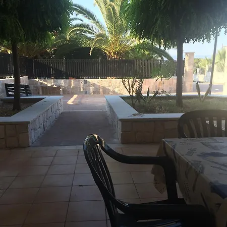 Summer Holidays Apartament Foce Varano